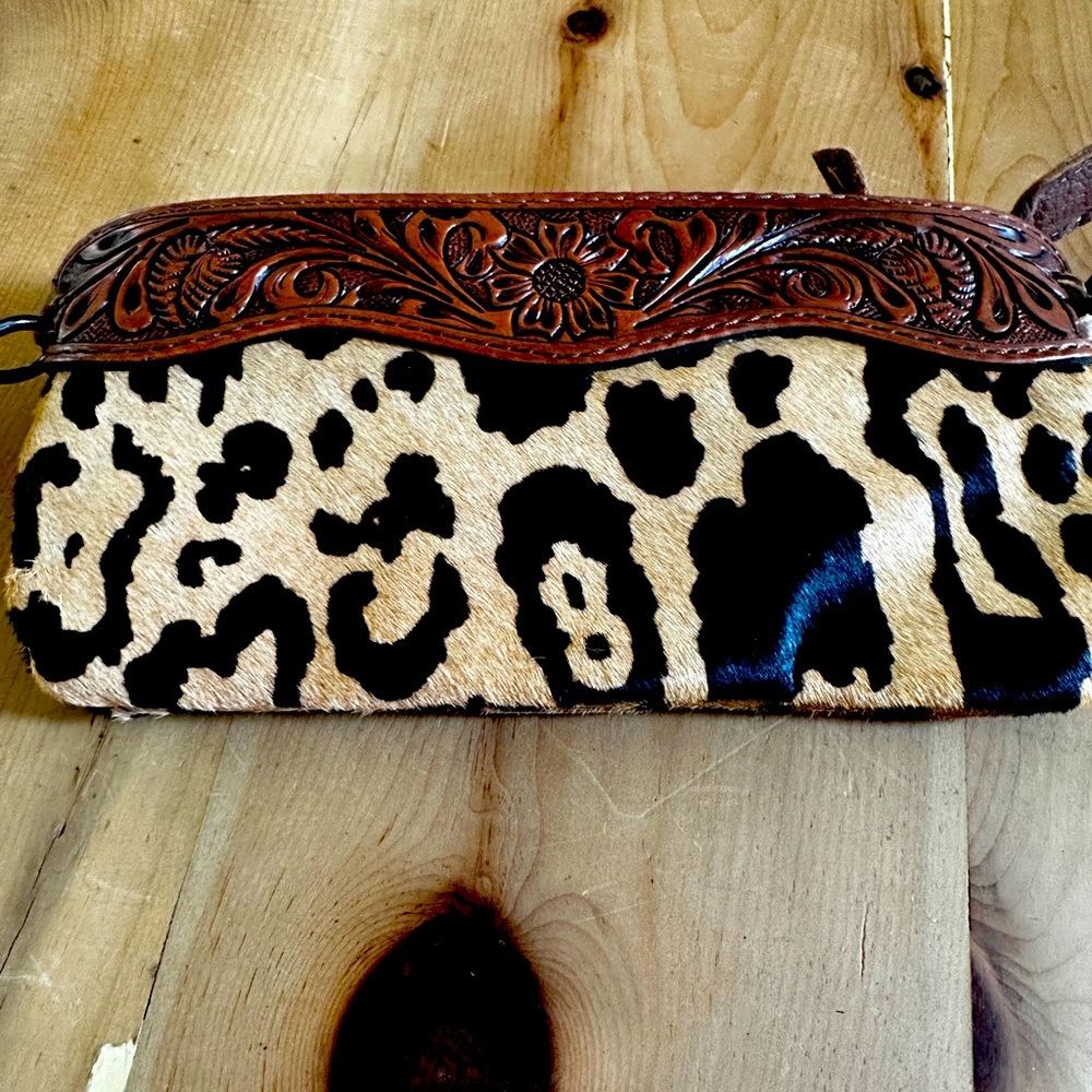 Leather-Trim Leopard Print Crossbody Clutch - Brown/Black removable strap